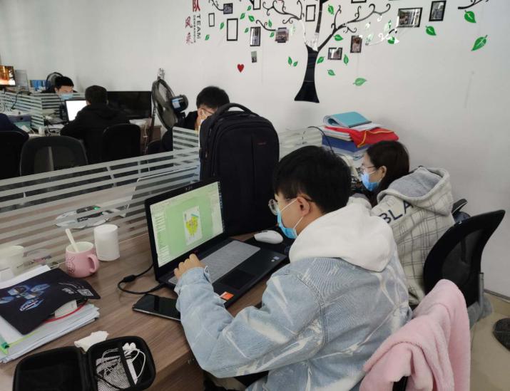 考核進行時，為提升自我而奮斗